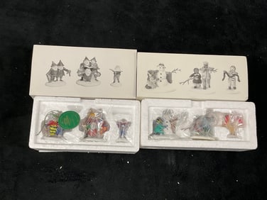 Lot of 2: Department 56 Christmas Village Accessories