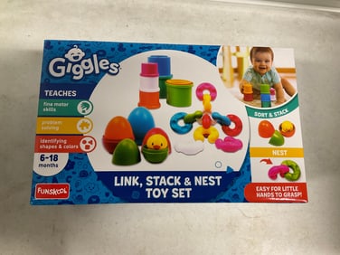 Giggles Link, Stack & Nest toy set