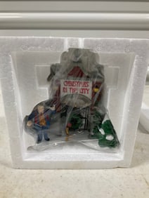 Department 56 A Key to the City