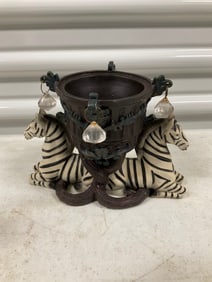 Zebra planter height 6 inches