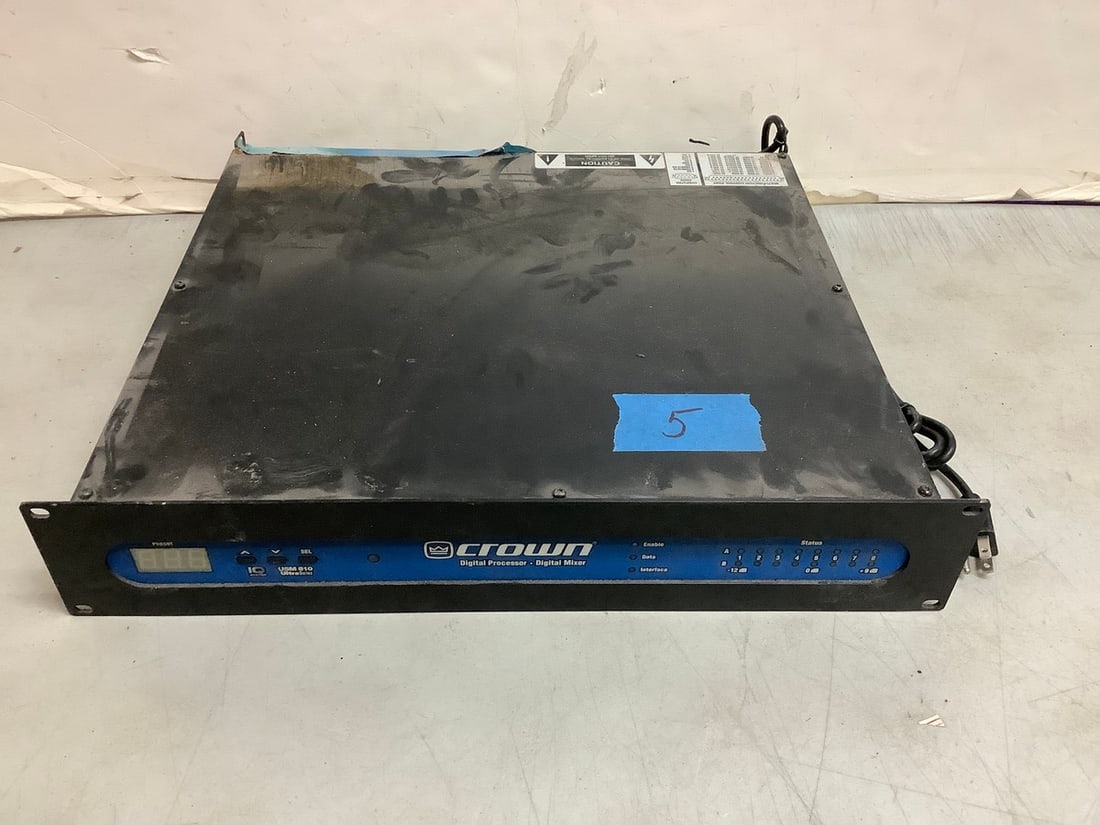 Crown digital proccessor/mixer(model:USM810) (1 of 1)