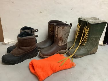 Explorers insulated boots(mens 13), Under Armour boots(10),Itasca Thermolite(12), and more