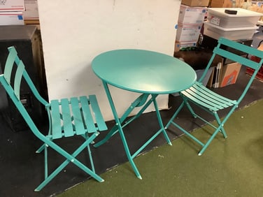 Fold up patio chairs(32in.tall)/table set