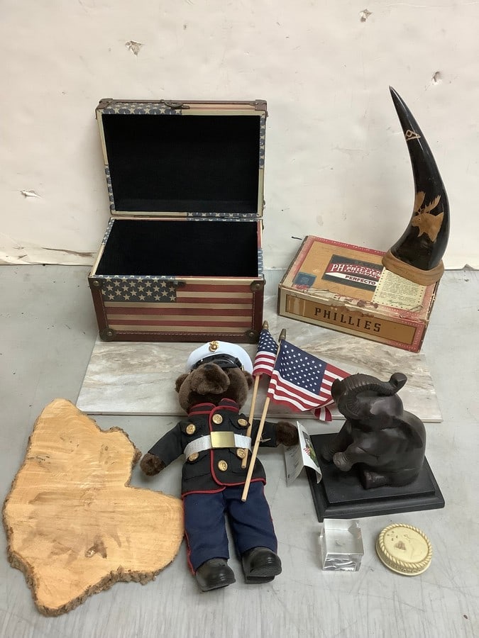 U.S.A. decor, vintage Phillies cigar box, and more(tallest 10.5in.) (1 of 1)