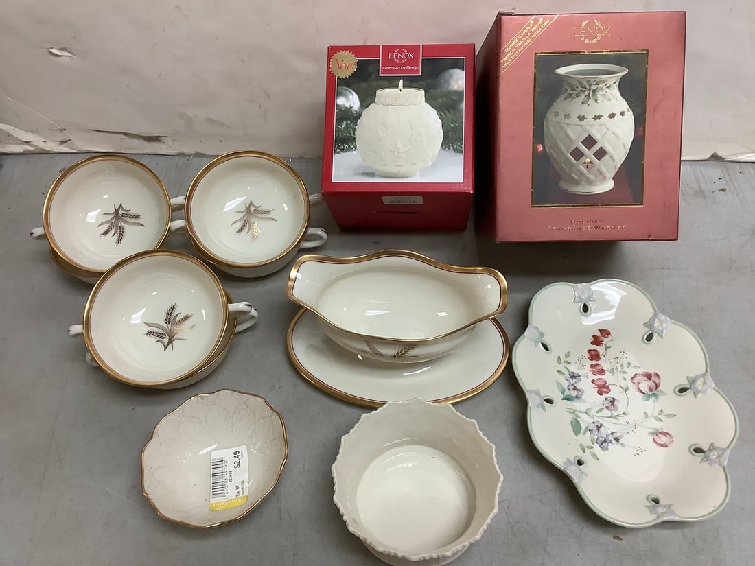 Lenox Holiday fragrance warmers, Lenox soup bowls(2in.tall), and more: Lenox Holiday fragrance warmers, Lenox soup bowls(2in.tall), and more