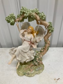 Seraphin Classics Heaven on Earth - Rebecca Beautiful Dreamer - Approx 12 inches tall (No Box)