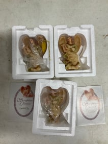 Seraphin Classics "Cymbeline" set of 3 statues- 4 inches tall