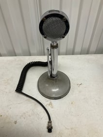 Astatic T-UG8 microphone - D-104