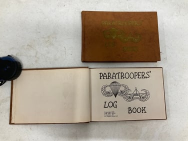 Lot of 2 parathroopers' log books 1949