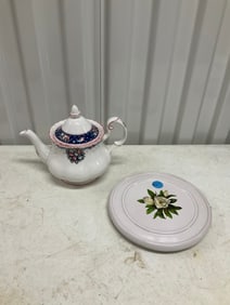 Royal Albert tea pot and trivet plate