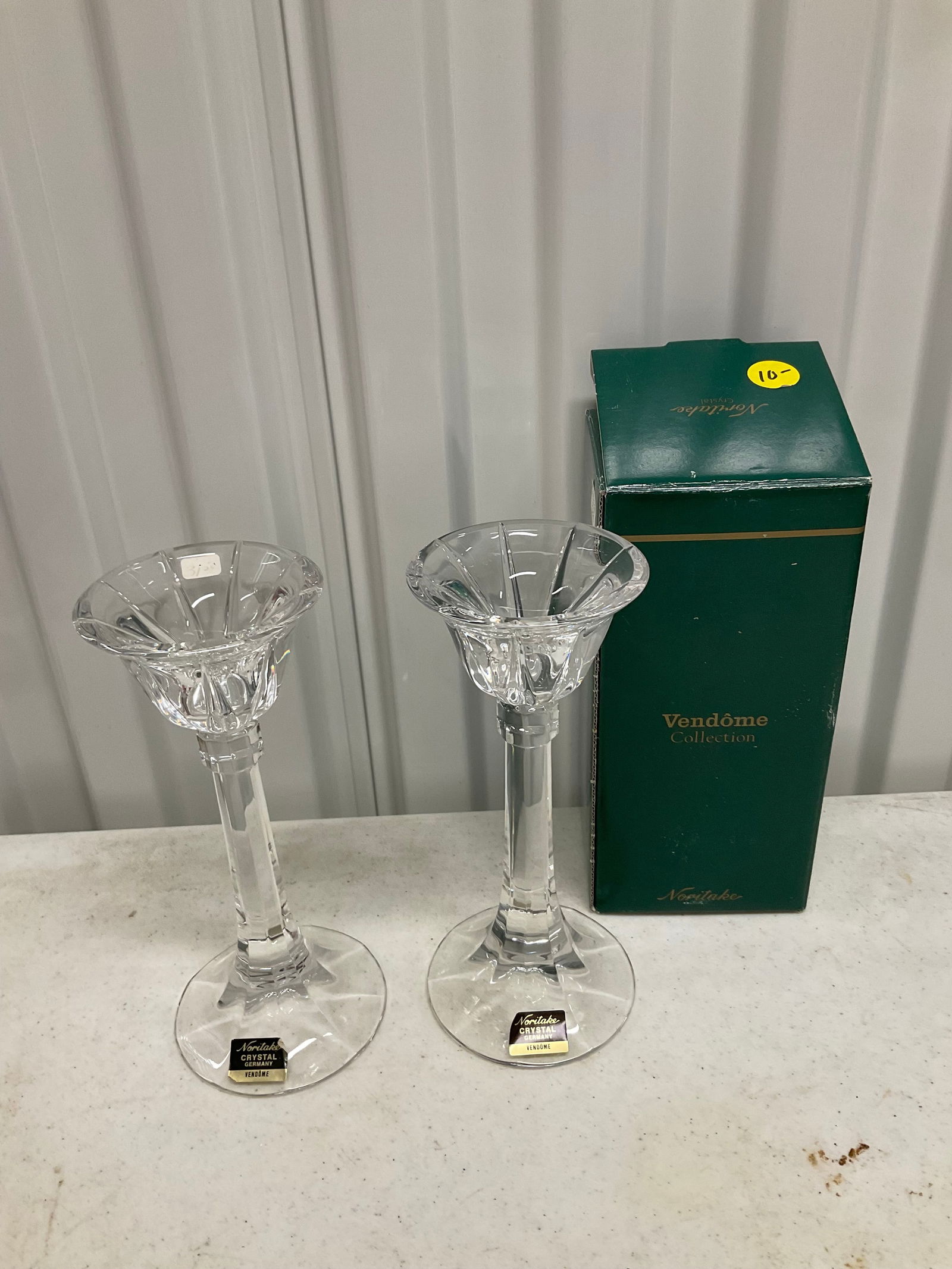 Lot of 2 Noritake crystal candle stick holderds 7.5 inches one box: Lot of 2 Noritake crystal candle stick holderds 7.5 inches one box