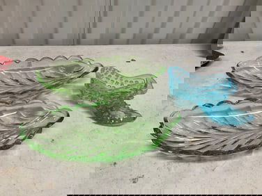 Venton hobble nail shoe 7x3 and green depression glass