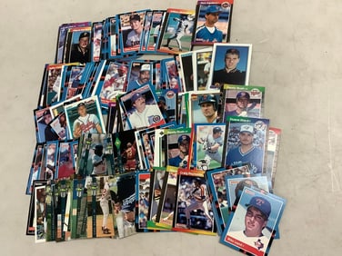 Vintage sports cards(mostly baseball)