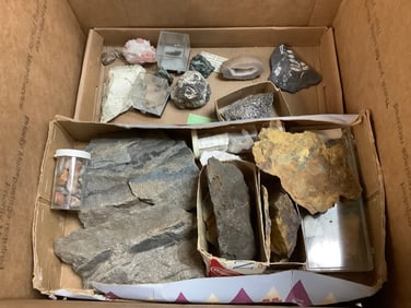 Various rocks/minerals