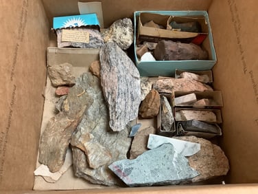 Various rocks/minerals