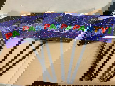 6 weatherproof party signs