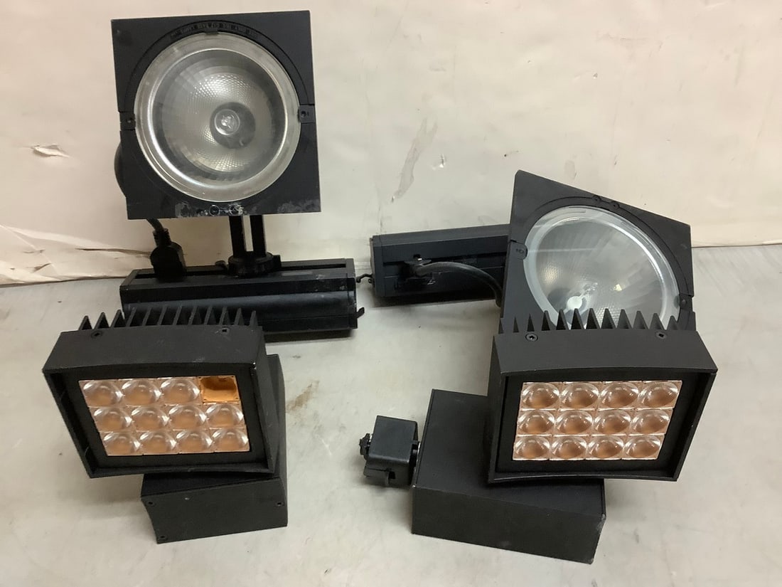 Various Outdoor Lights: Various Outdoor Lights