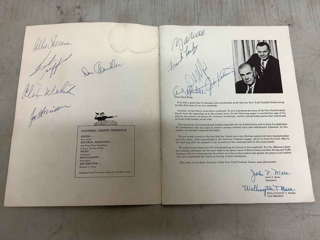 1963 NY Giants signed yearbook (1 of 1)