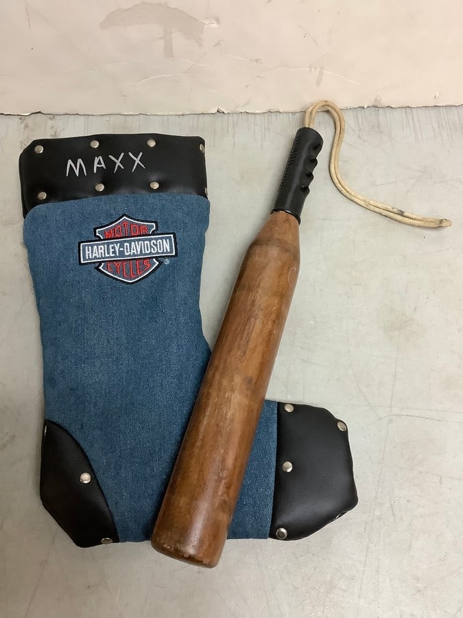 Harley Davidson stocking and tire buddy: Harley Davidson stocking and tire buddy