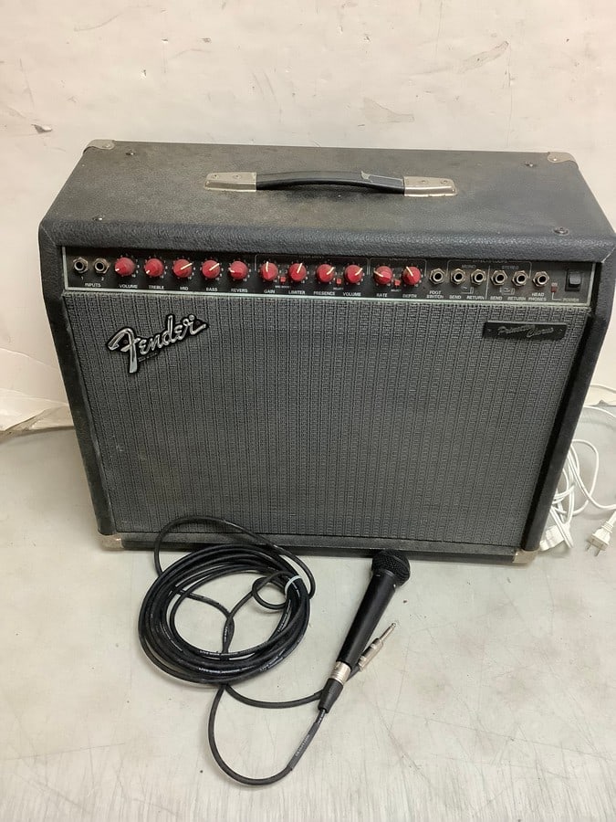 Fender Amplifier with Microphone Attachment (18inx22.5inx9.75in) (1 of 1)
