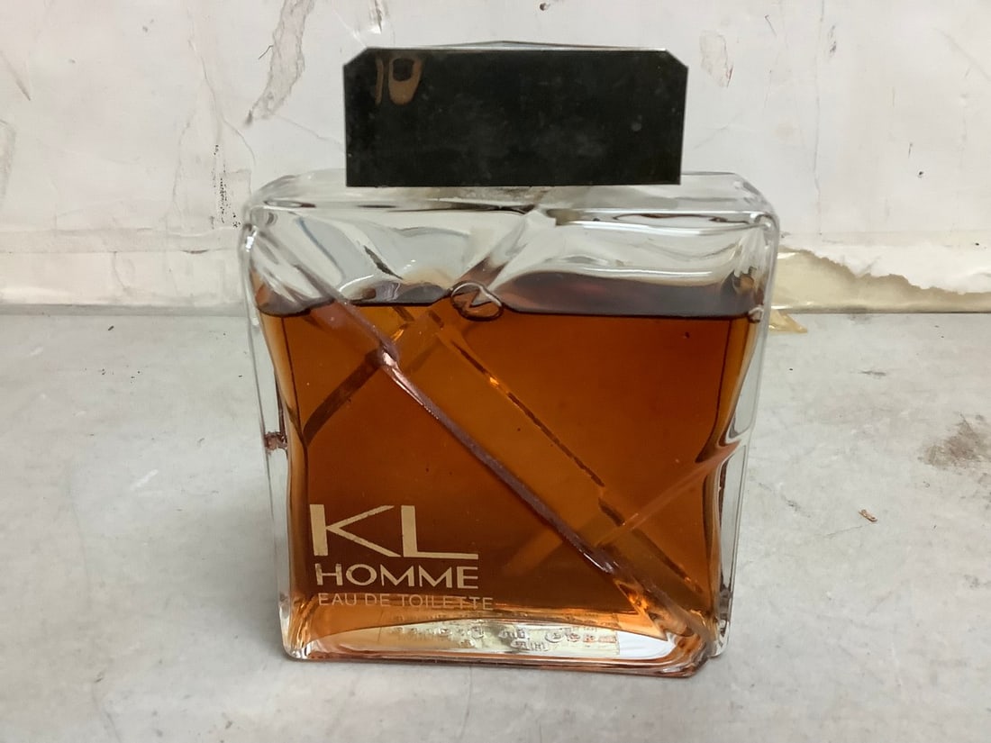 KL Homme Parfum (4.2oz): KL Homme Parfum (4.2oz)