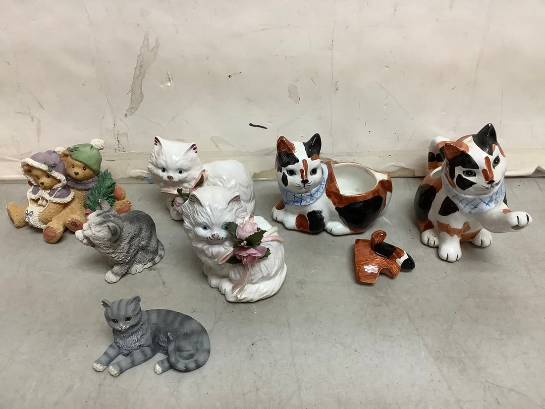 Decorative statues(Russ, TMD, and more-tallest 5in.): Decorative statues(Russ, TMD, and more-tallest 5in.)