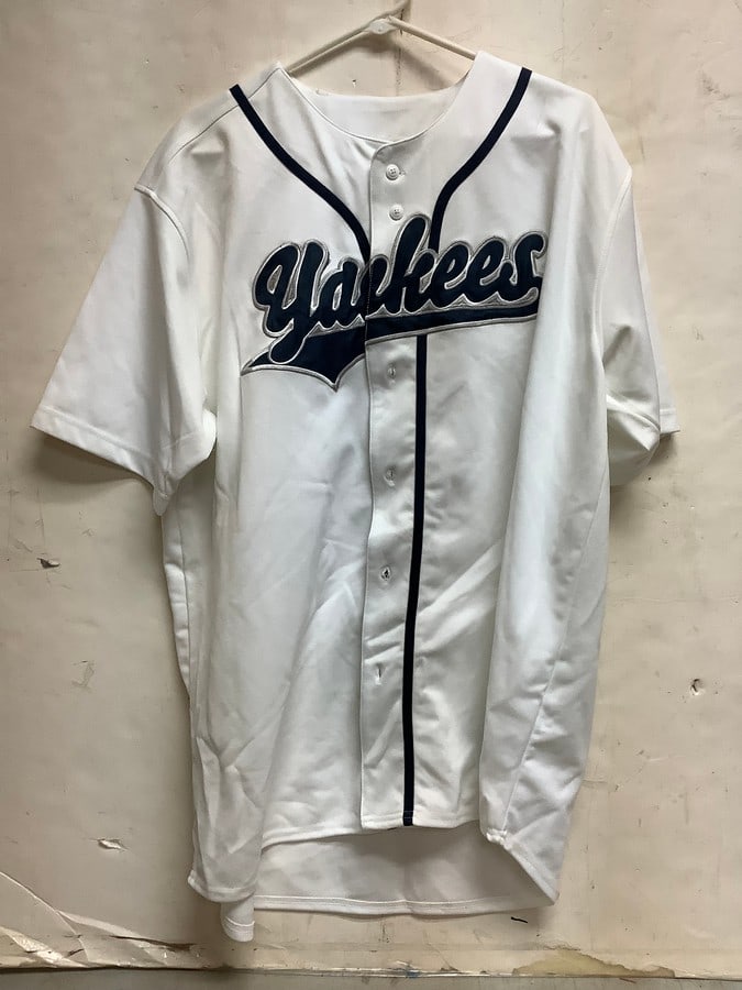Yankees button up shirt(size:large) (1 of 1)