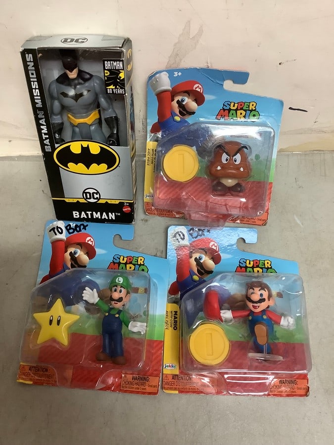 Collectible figures(brand new-Super Mario and Batman) (1 of 1)
