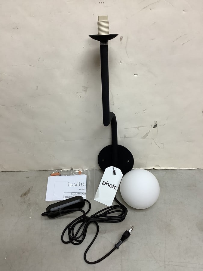 Pholc Light Fixture with Manual - Black: Pholc Light Fixture with Manual - Black