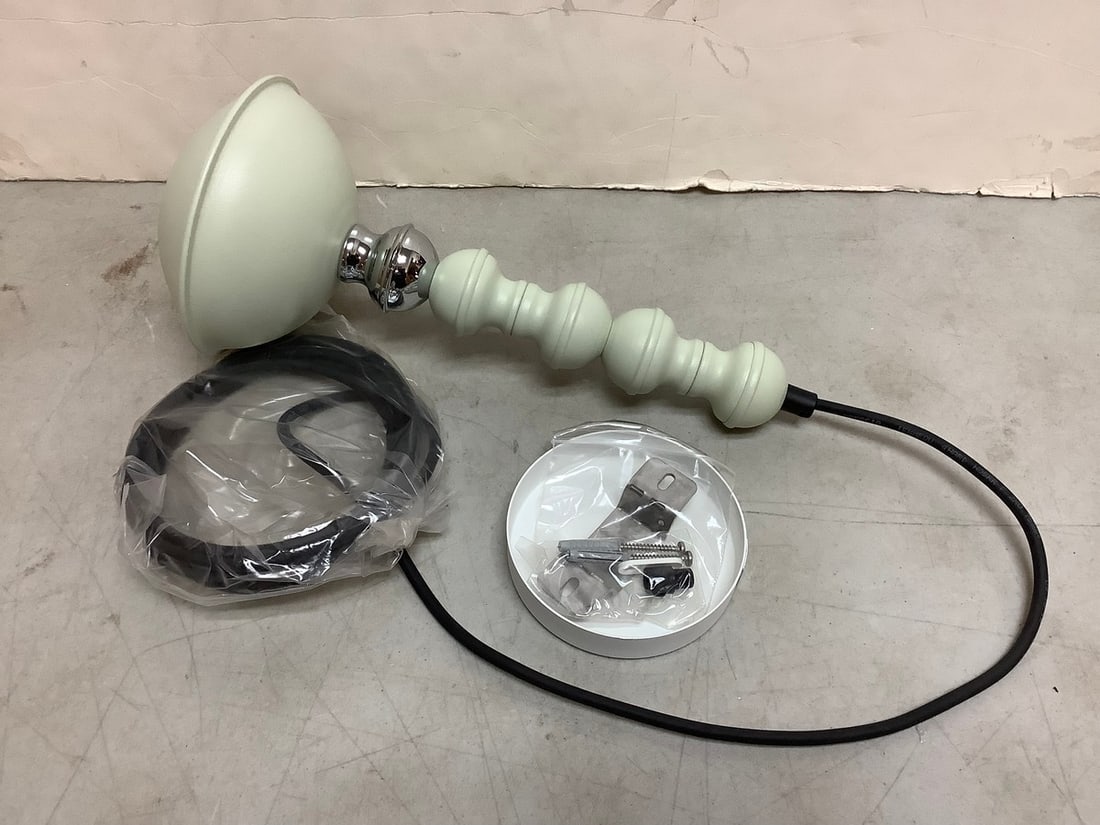 Ben Ben Light - Green/Chrome (Suspension) Designed by Jacco Maris(Type 3) (1 of 1)