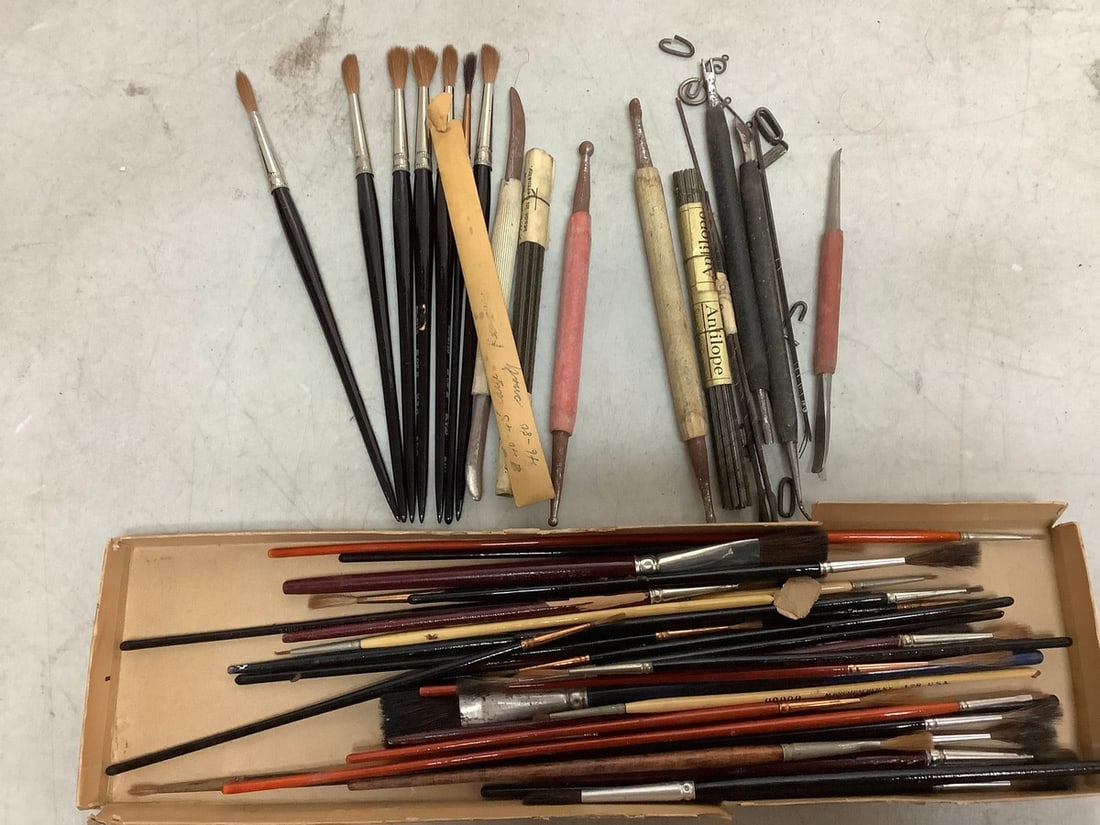 Various Paintbrushes (1 of 1)