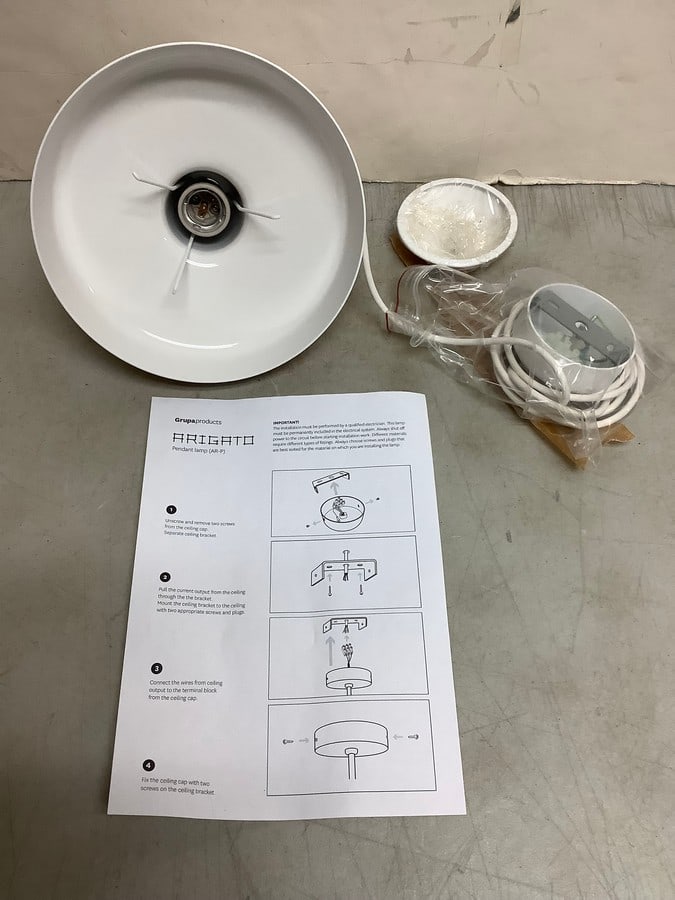 Arigato by GRUPA Wall/Ceiling Lamp with Manual - White (1 of 1)