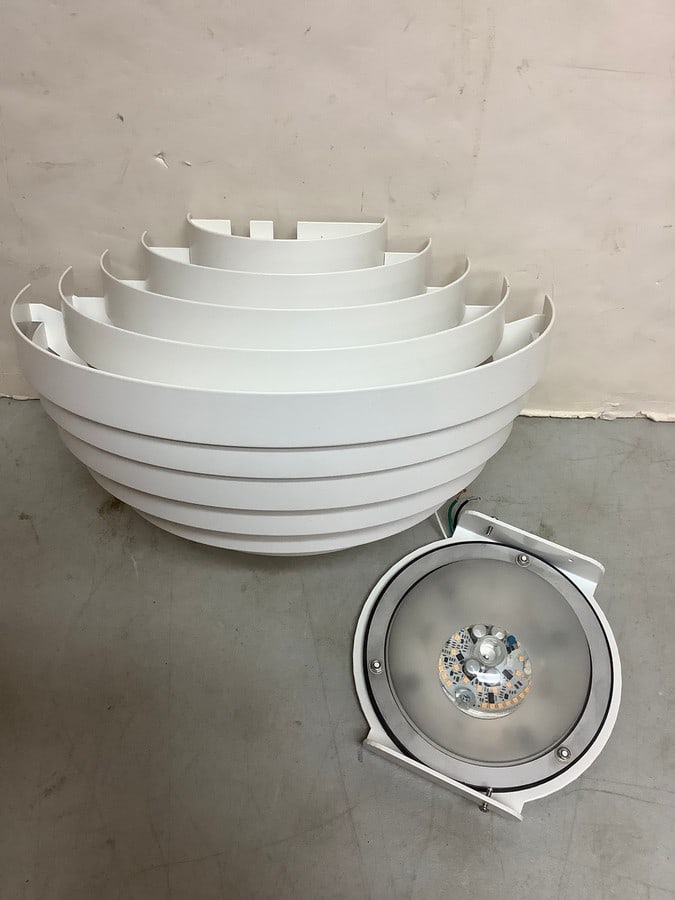 Global Lighting white wall interior light fixture (1 of 1)