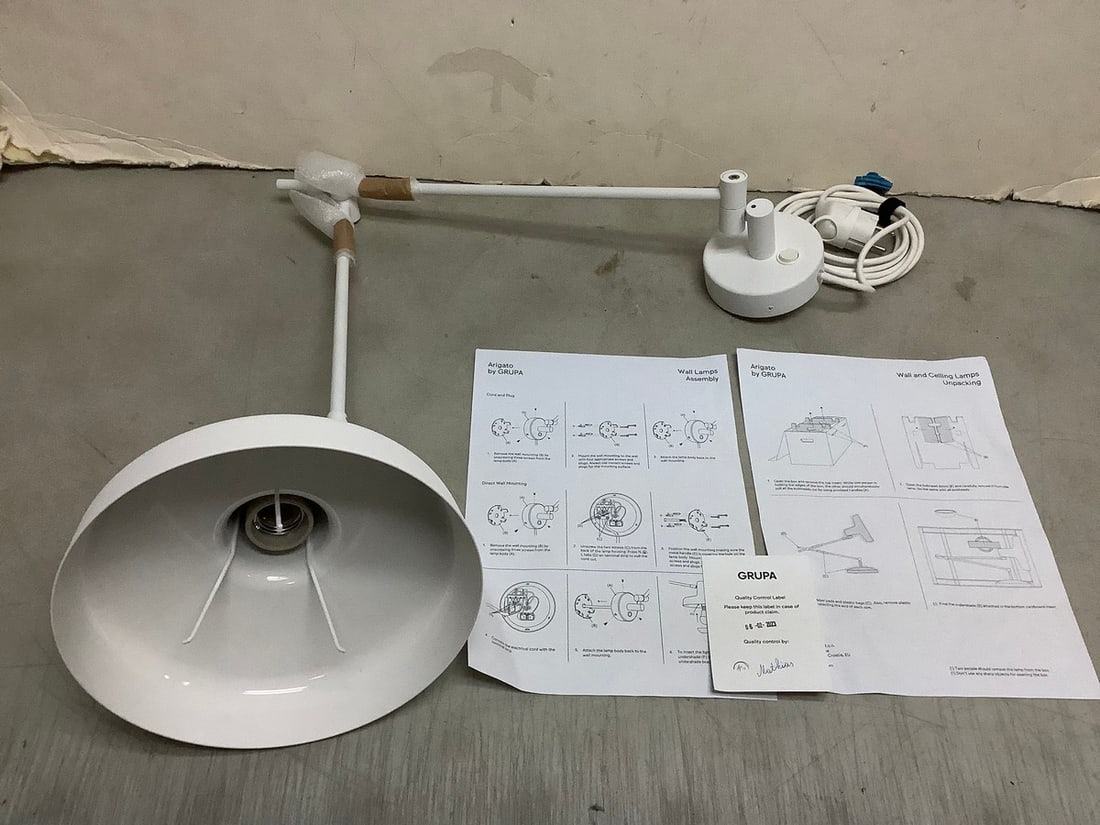 Arigato by GRUPA Wall/Ceiling Light Fixture - White (1 of 1)