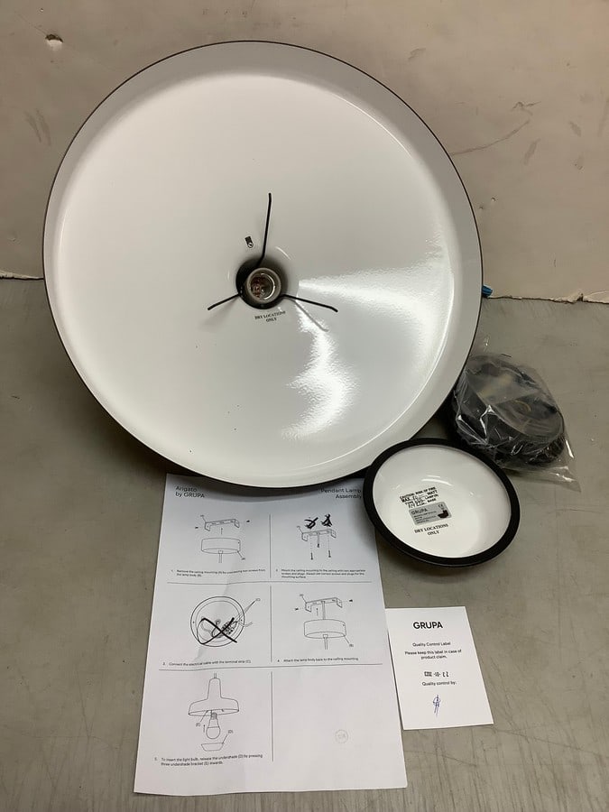 Arigato by GRUPA Pendant Light Fixture - Black (1 of 1)