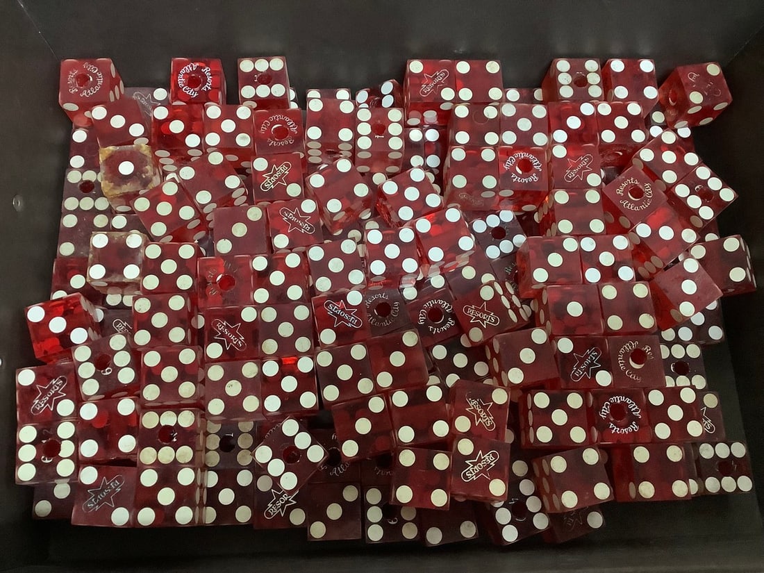 Vintage Atlantic City Resorts Casino Dice Lot: Vintage Atlantic City Resorts Casino Dice Lot