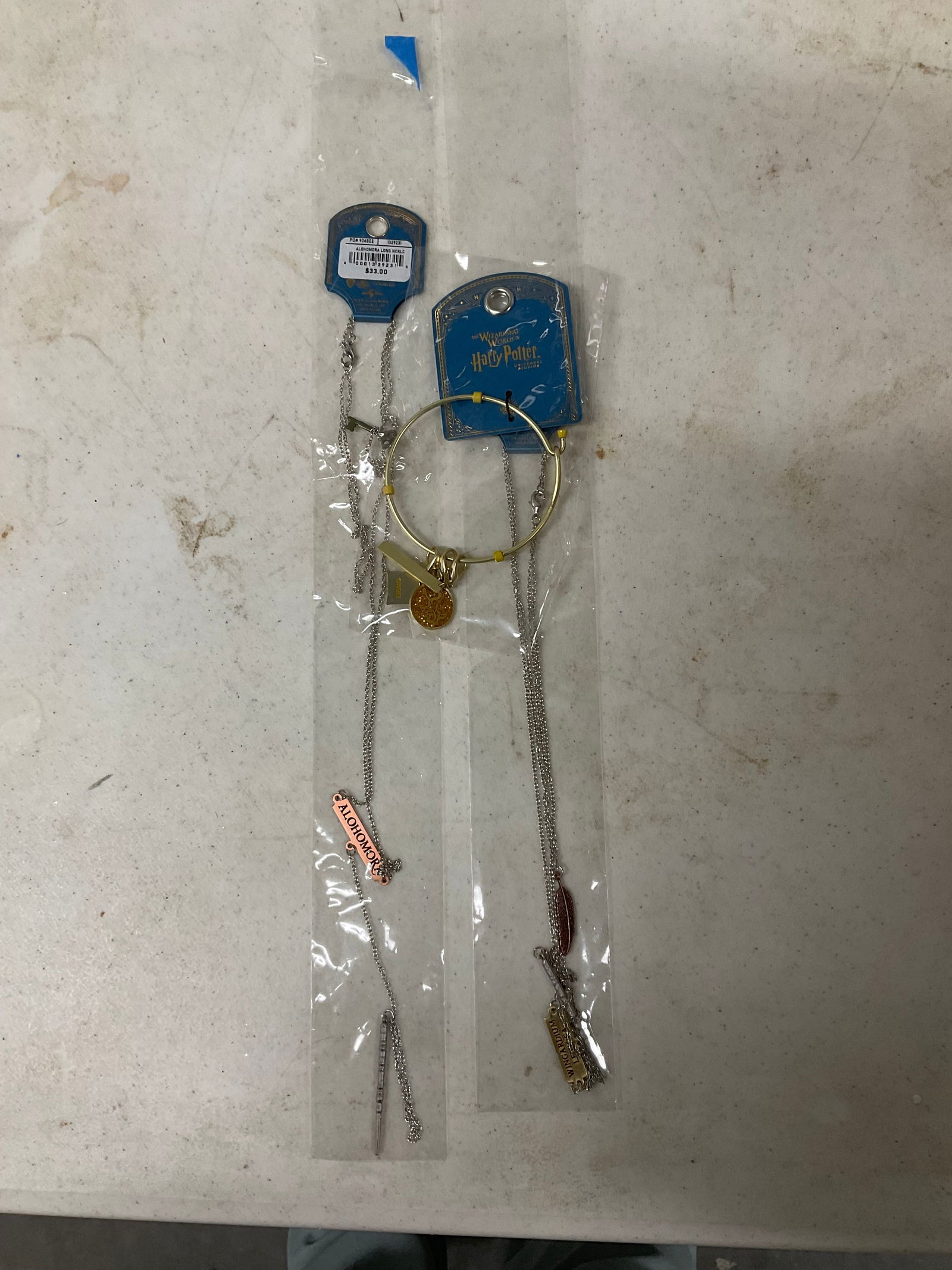 Lot of Harry Potter jewelry (1 of 1)