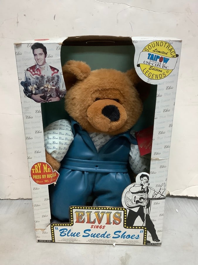 Elvis sings Blue Suede Shoes vintage doll(new in box): Elvis sings Blue Suede Shoes vintage doll(new in box)