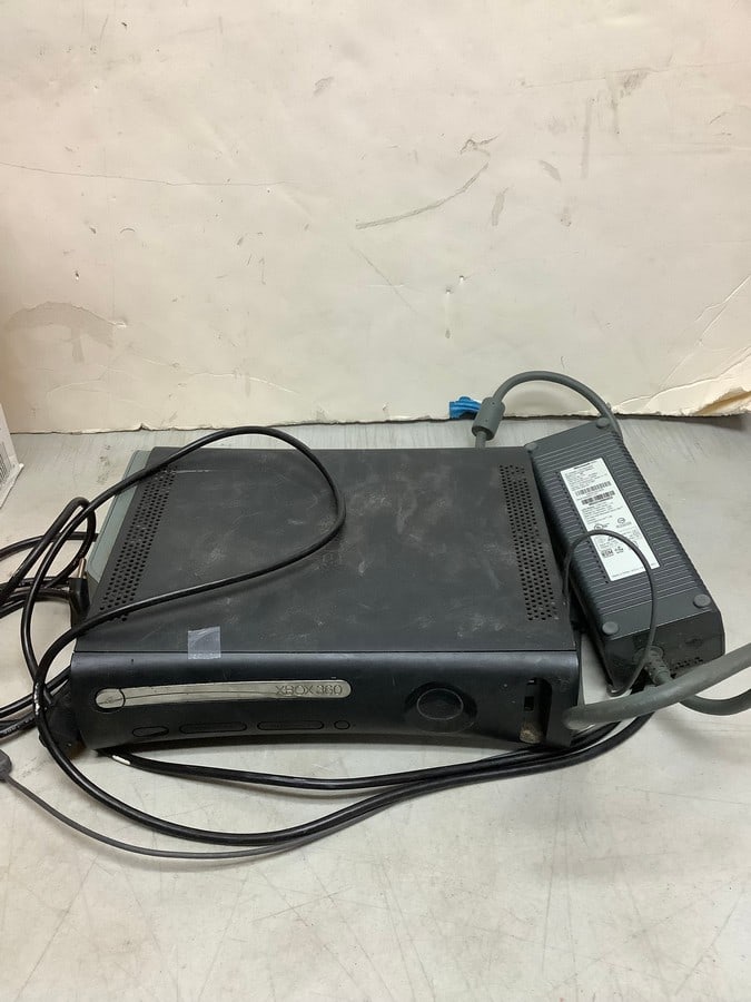 Xbox 360 game console(untested) (1 of 1)