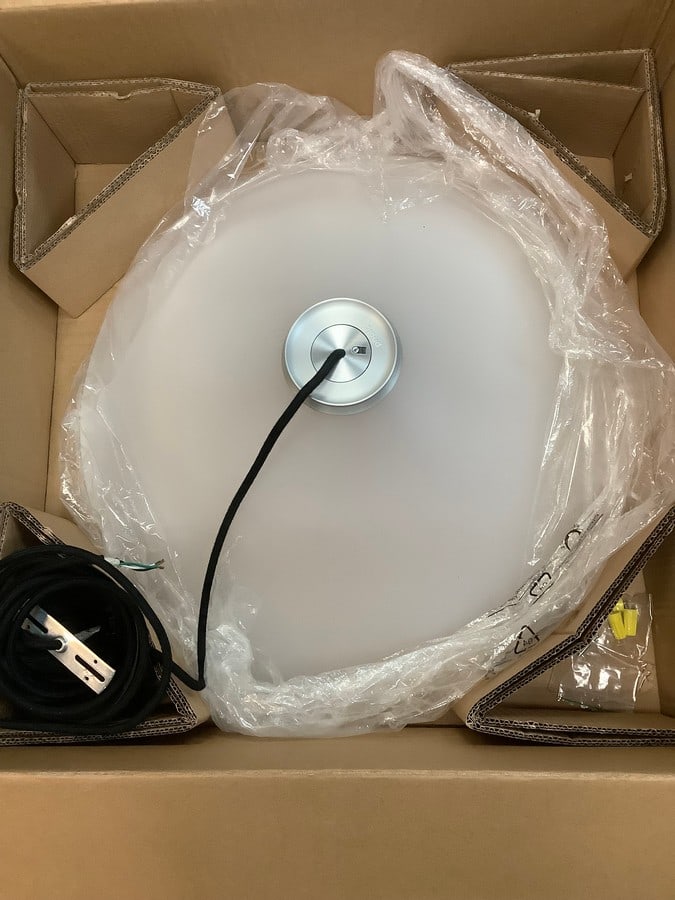 Pholc Aline 58 black pendant lamp(brand new): Pholc Aline 58 black pendant lamp(brand new)
