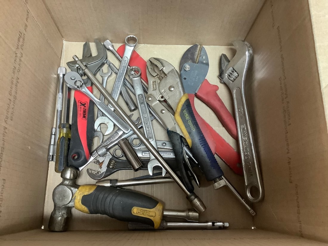 Various tools: Various tools