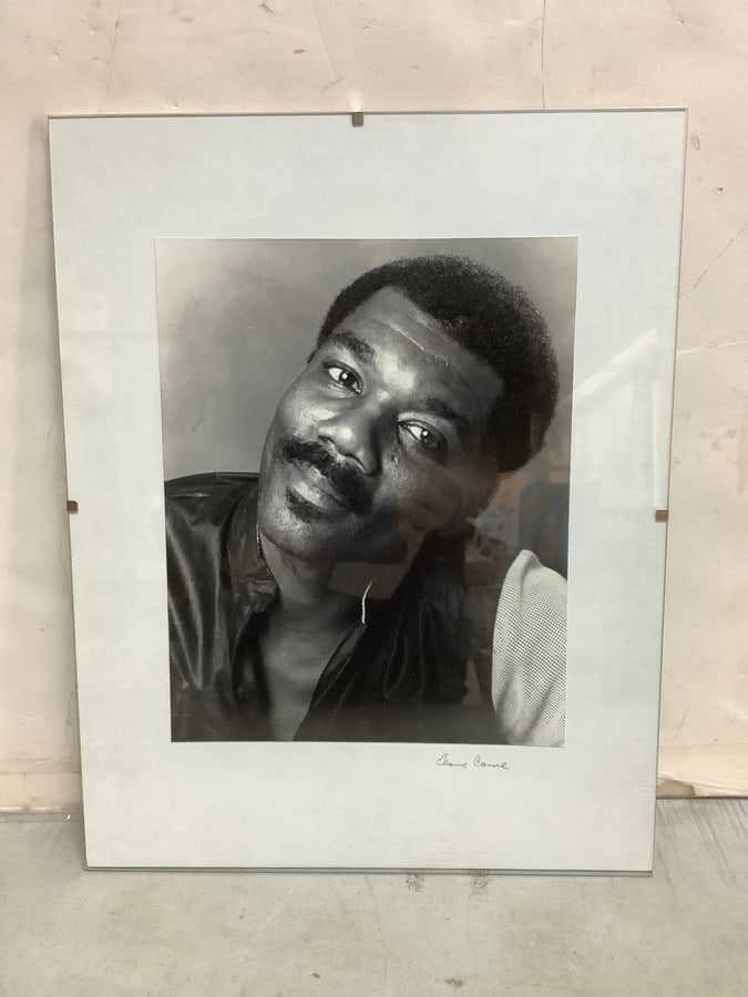 Framed and Signed Black and White Photograph (11inx14in): Framed and Signed Black and White Photograph (11inx14in)