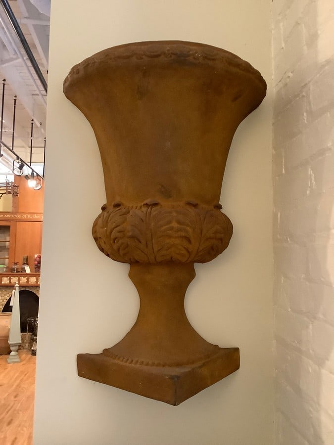Fiberglass sconce planter(22in.long): Fiberglass sconce planter(22in.long)