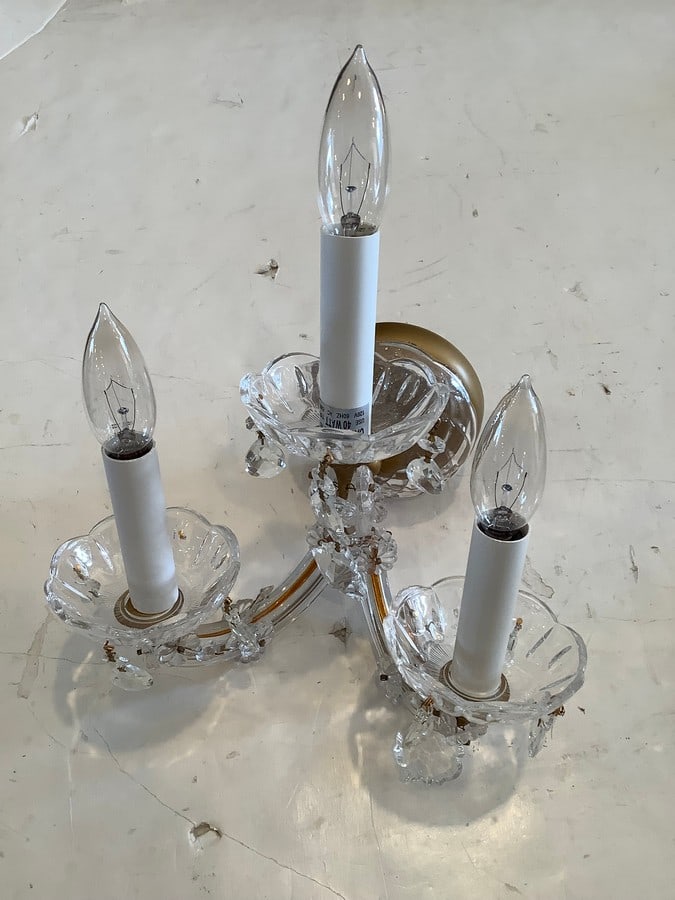 Wall hanging light fixture(14in.long) (1 of 1)