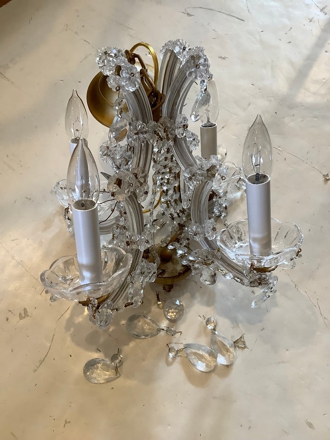 Chandelier light fixture(15in.long): Chandelier light fixture(15in.long)