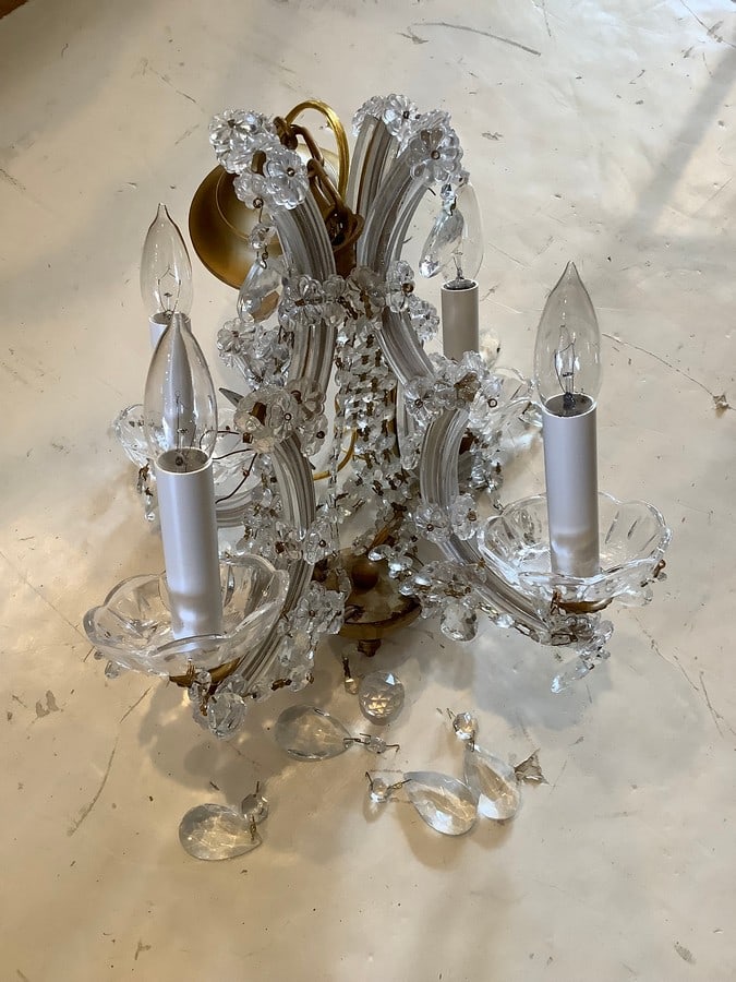 Chandelier light fixture(15in.long): Chandelier light fixture(15in.long)