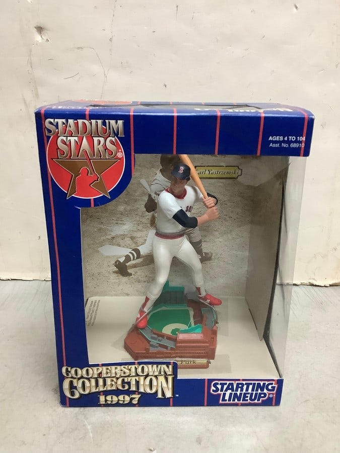 Starting Lineup 1997 Stadium Stars Red Sox Carl Yastrzemski action figure collectible(new in box) (1 of 1)
