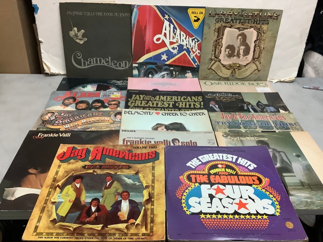 Vintage records(Larry Gatlin, The Oak Ridge Boys, Chameleon, and more): Vintage records(Larry Gatlin, The Oak Ridge Boys, Chameleon, and more)