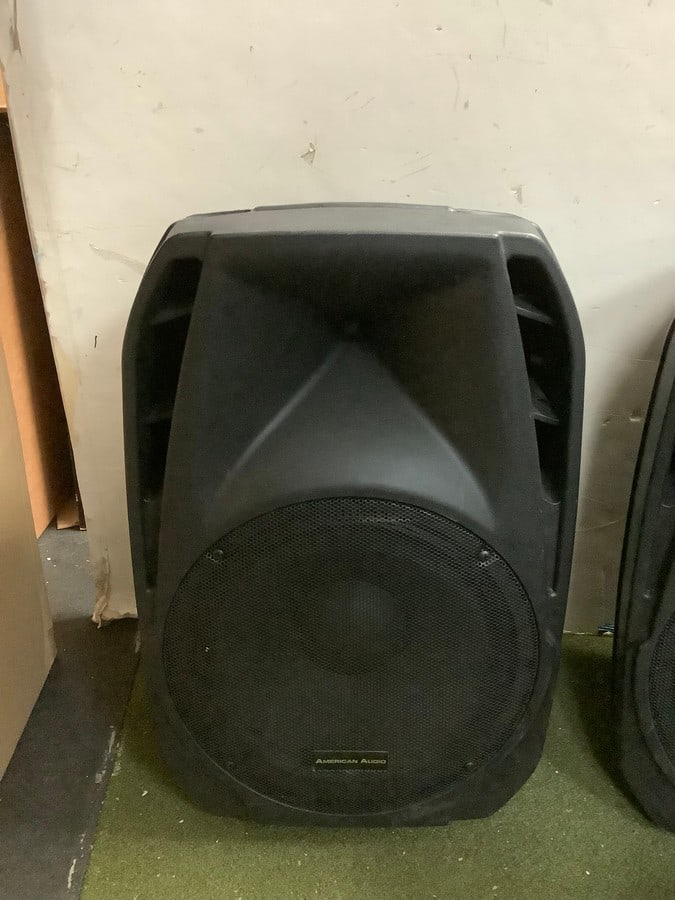 American Audio speaker-27in.tall(KPOW15A) (1 of 1)