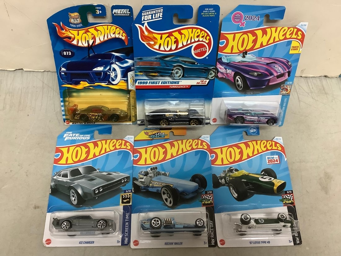 Hot Wheels(brand new in box): Hot Wheels(brand new in box)